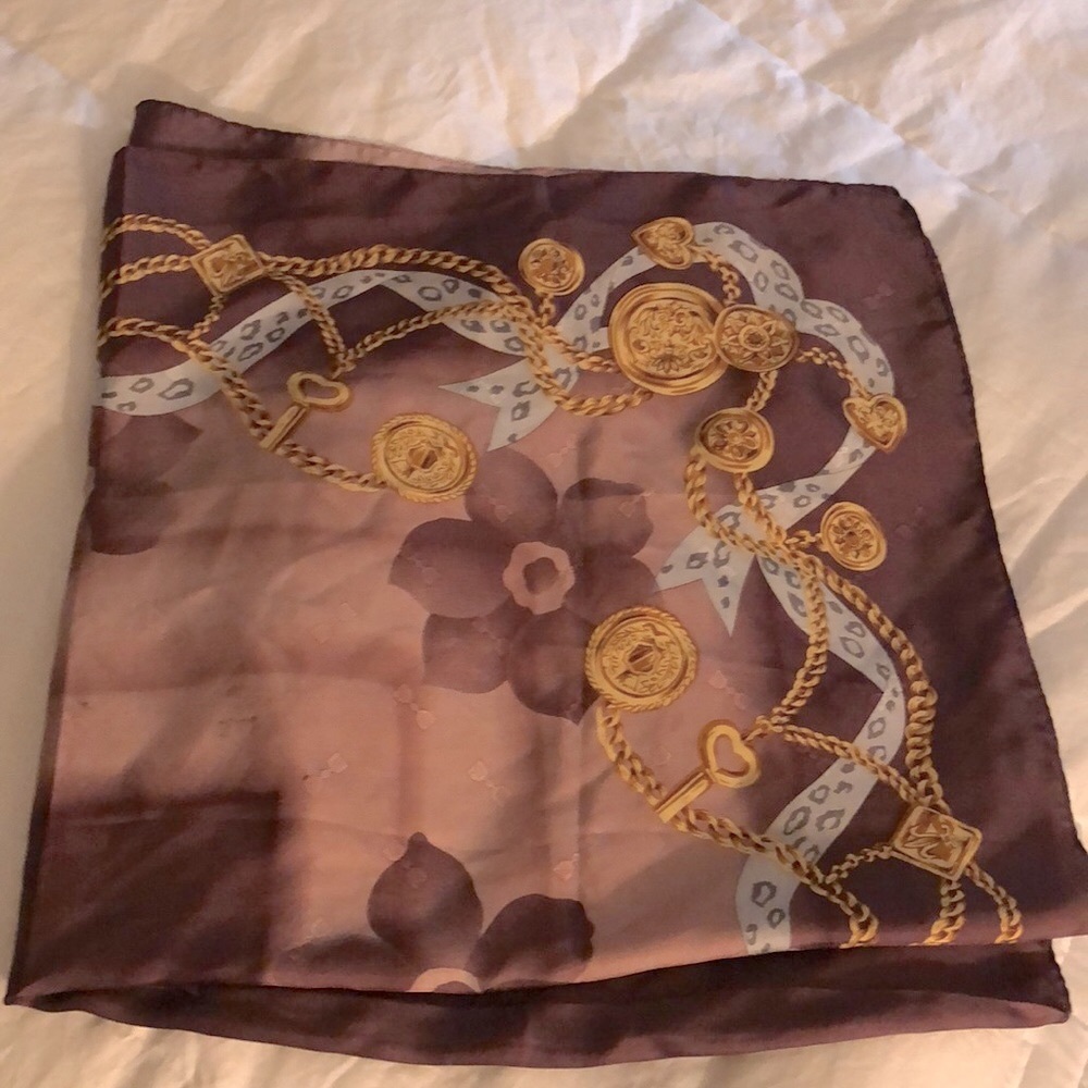 Silk scarf